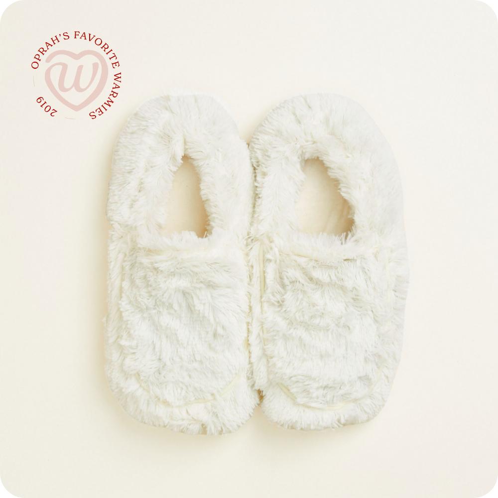 1000×1000-Oprahs-Favorites-2019-Cream-Slippers-3