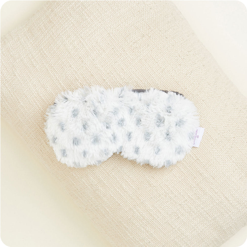CPE-SNOWY-Snowy-Eye-Mask-010-Crop_e1fde572-3de2-4fd0-8d04-8f0158a099c1-4