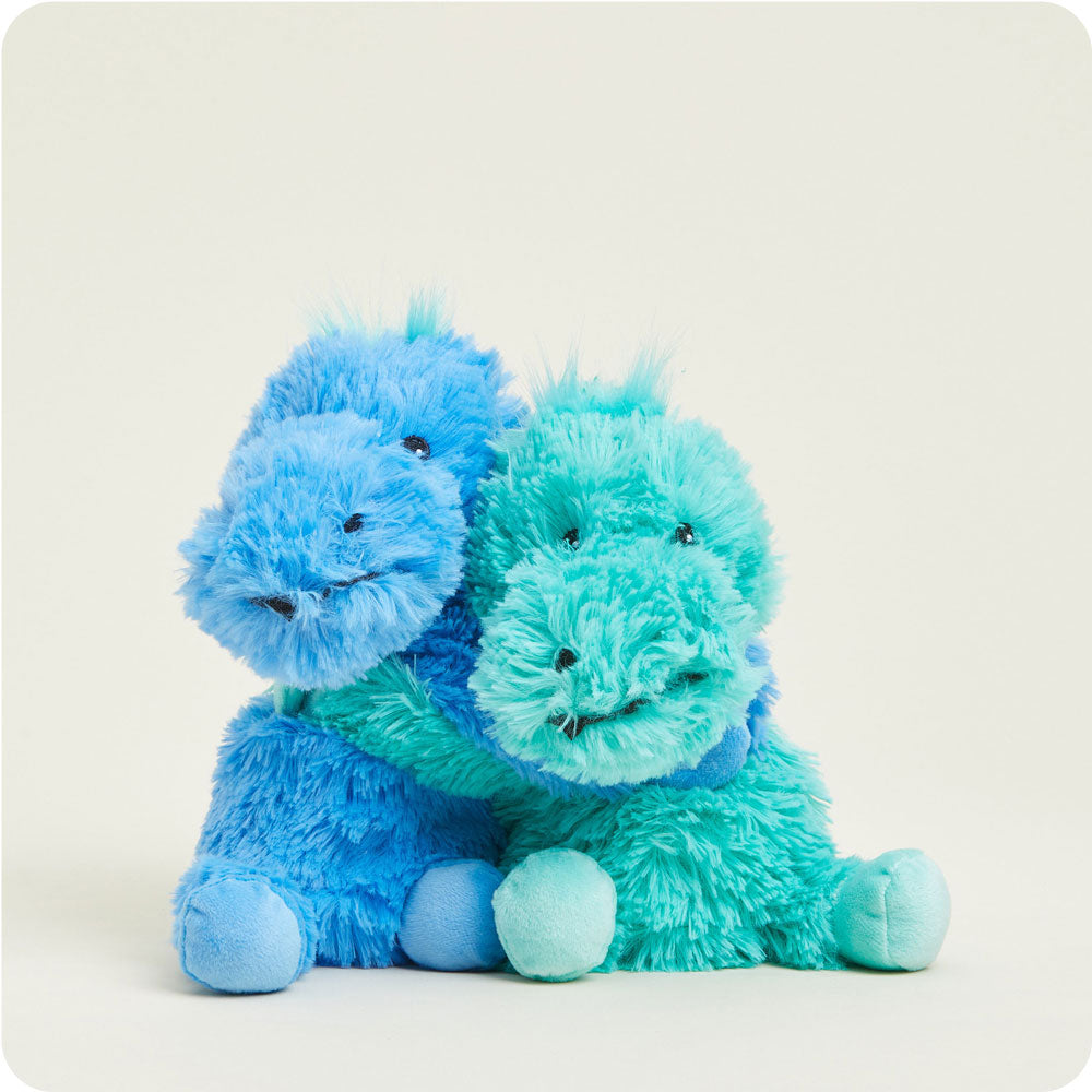 HUGS-DIN-1-Dinosaur-Hugs-03-Crop-4