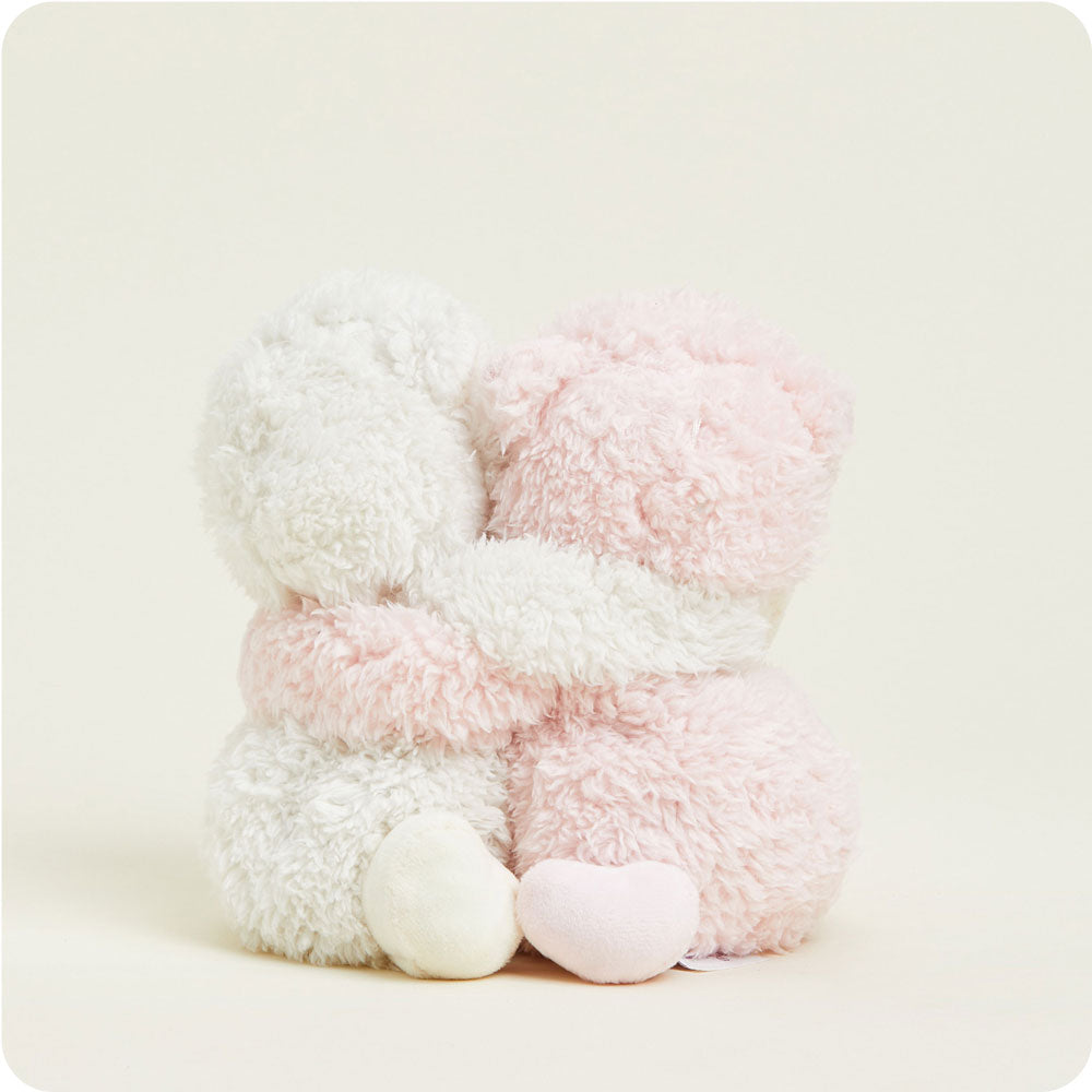 HUGS-LLA-1-Llama-Hugs-03-Crop-2